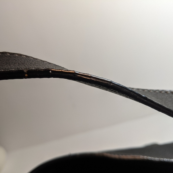 Handbag - Picture 6 of 7